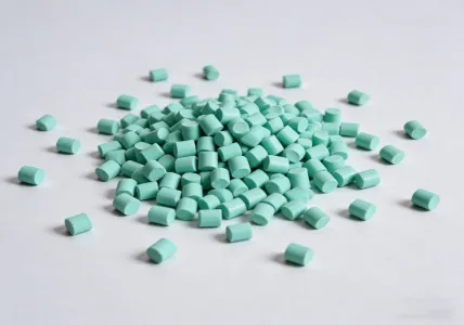 Какво е TBBS (NS)-80 Предварително разпространен мастърбатч?